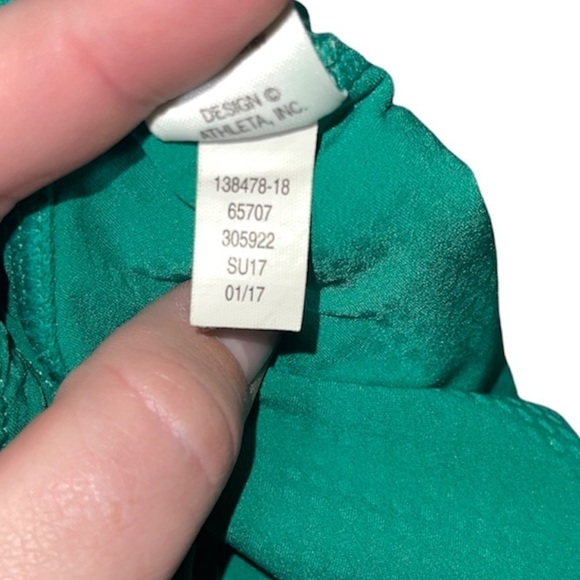 ATHLETA Green Dobby Be Free Knicker Capri Athletic Legging Size Small Workout - Picture 6 of 9